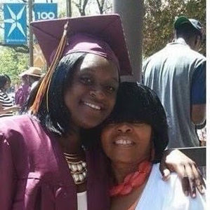 Meet your Posher, Tandra